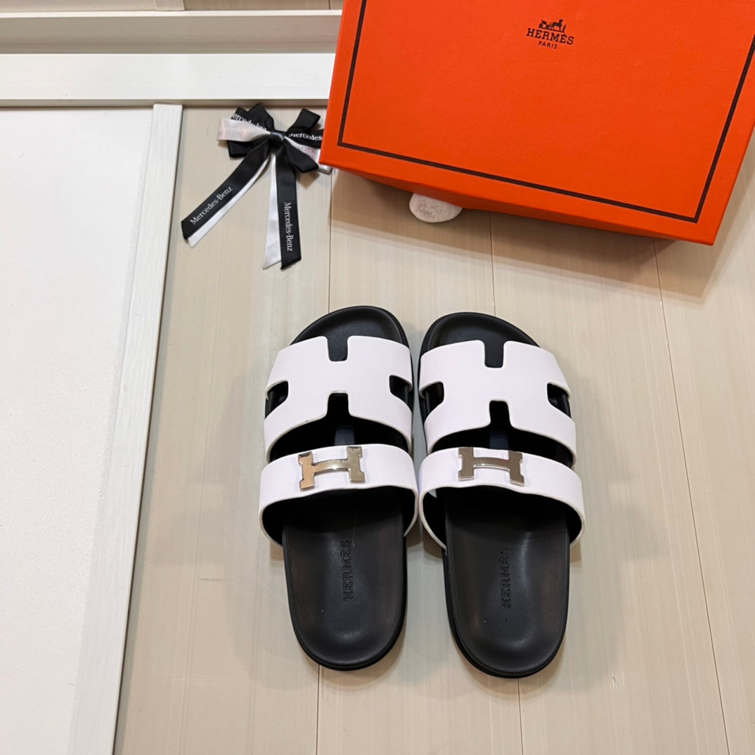 14H206ZDE Stylish Slippers