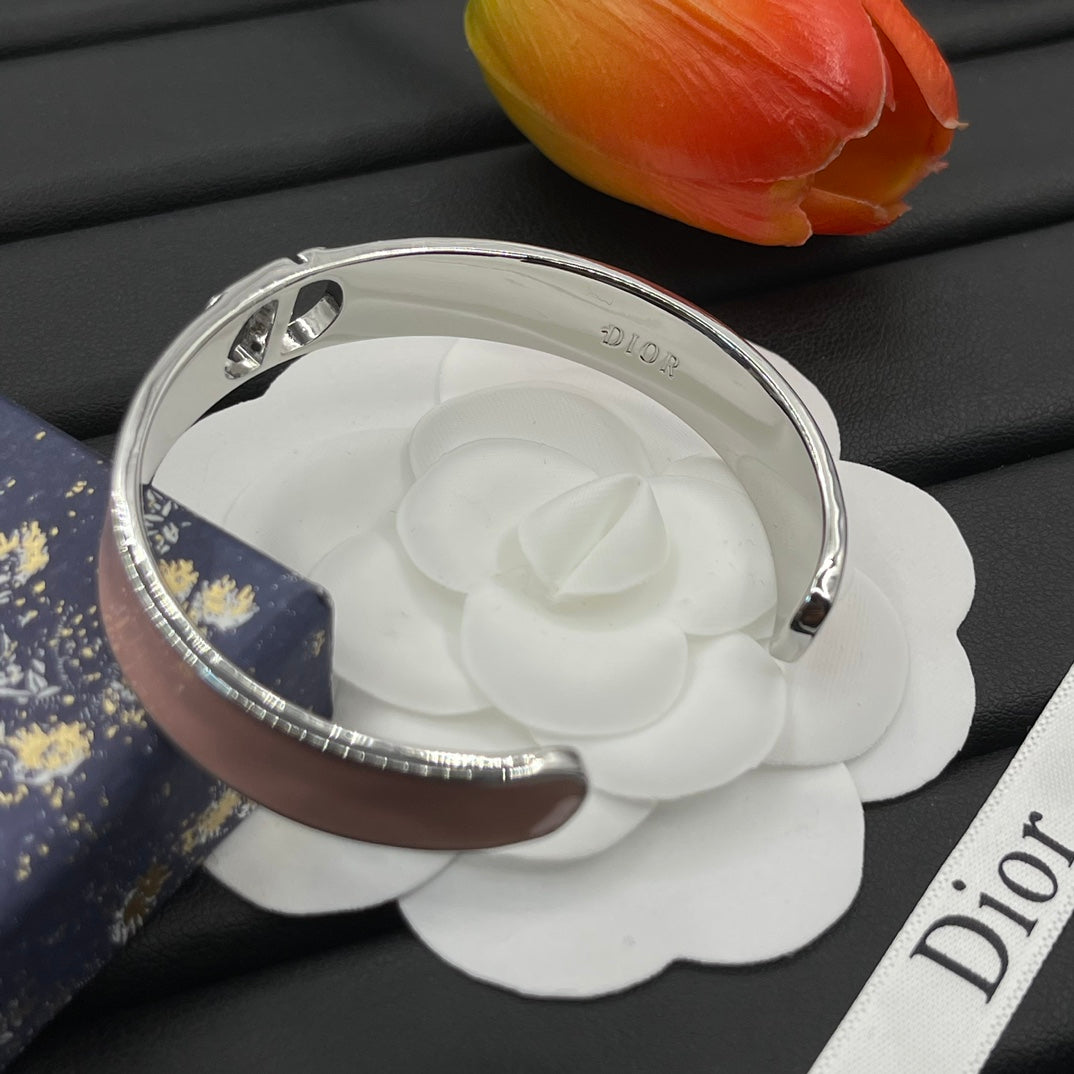 14D671KDE Stylish Bracelets