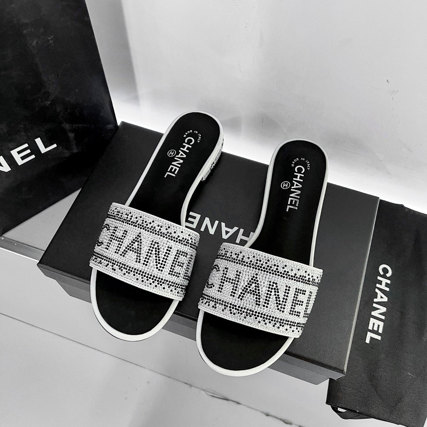14C57ZDE Stylish sandals