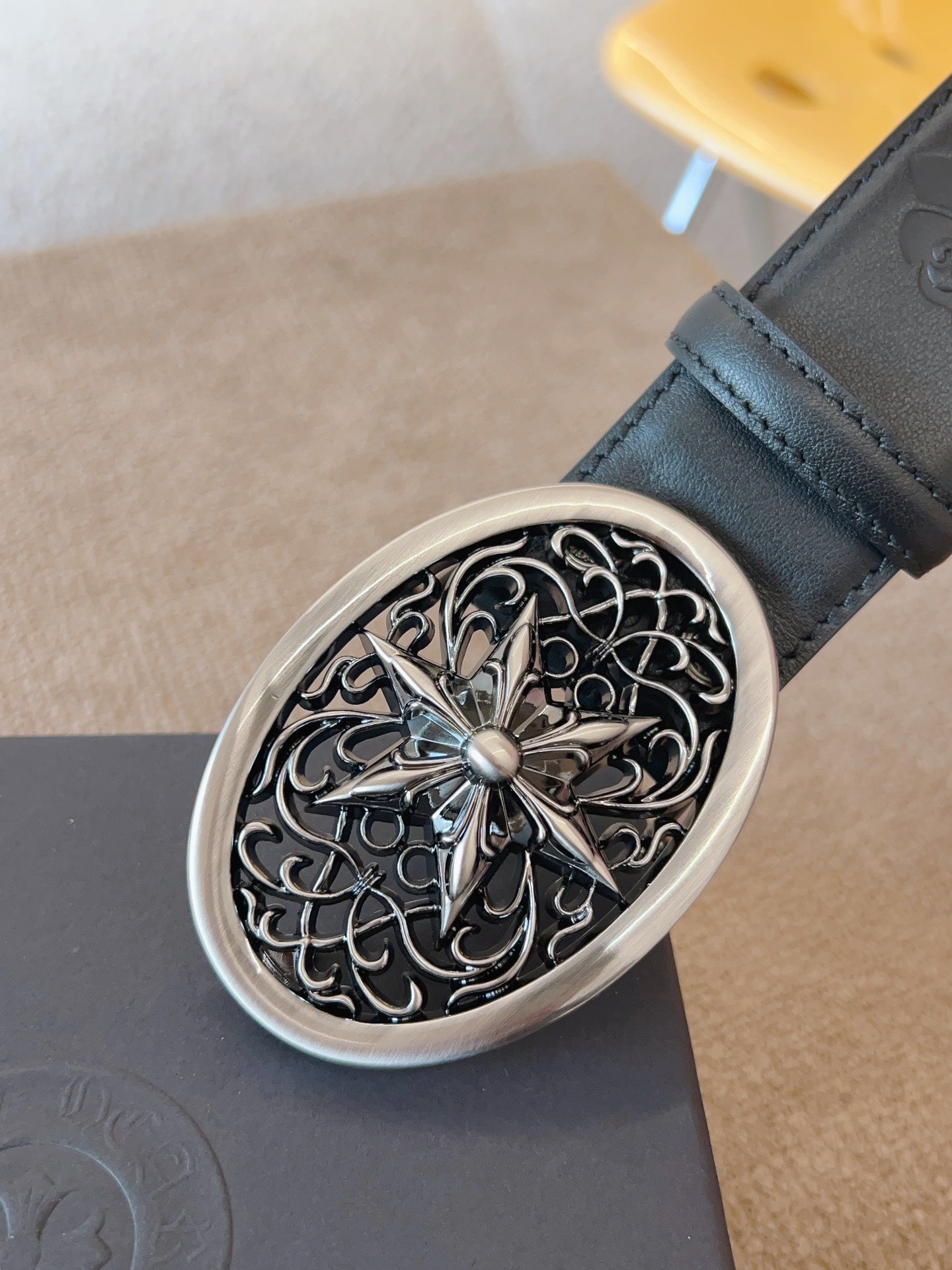 255RA17PDE Stylish  High quality belt With full package