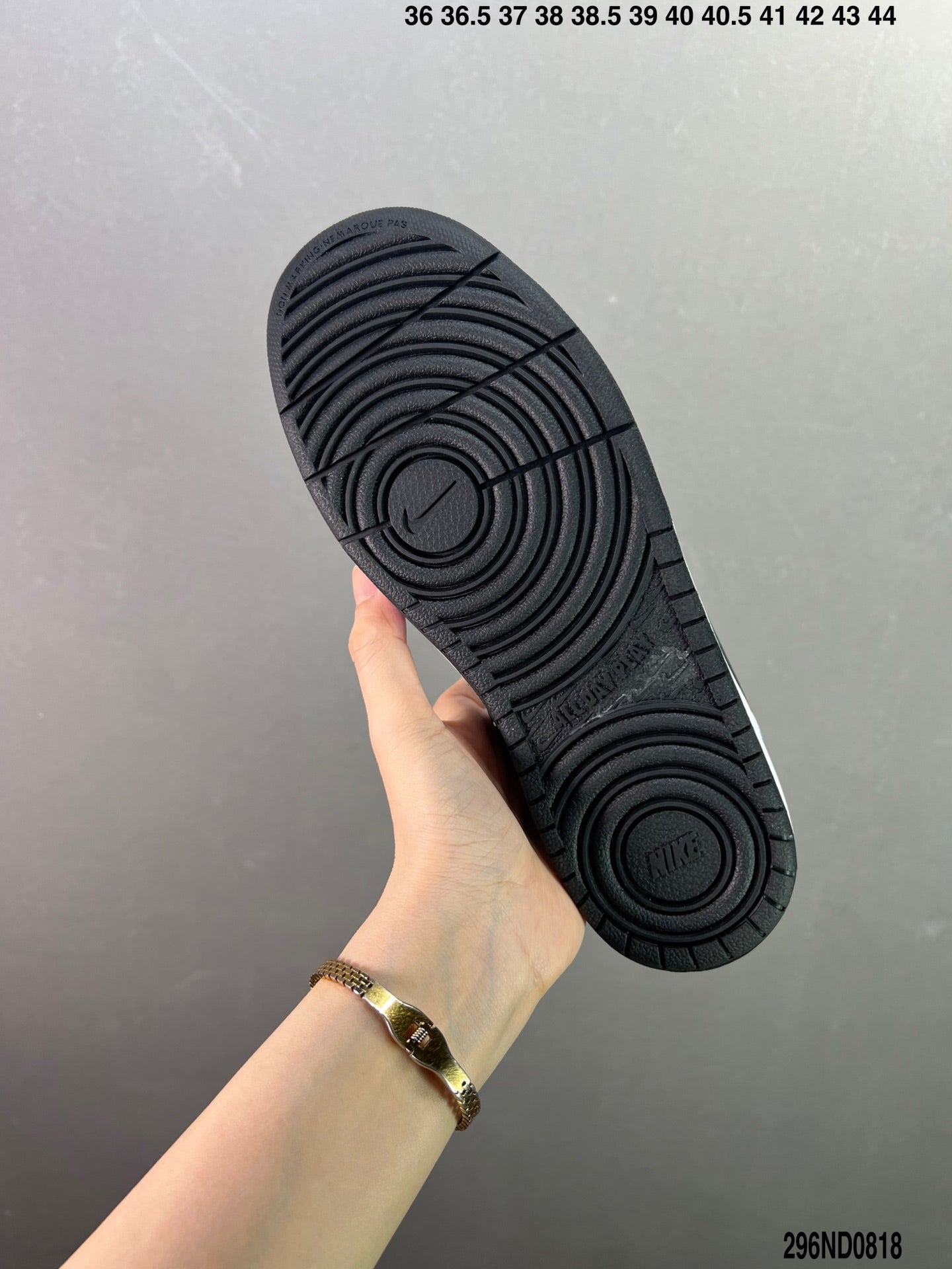 4YN40ZDE Stylish Sneakers (No Box, August-October Big Sale)