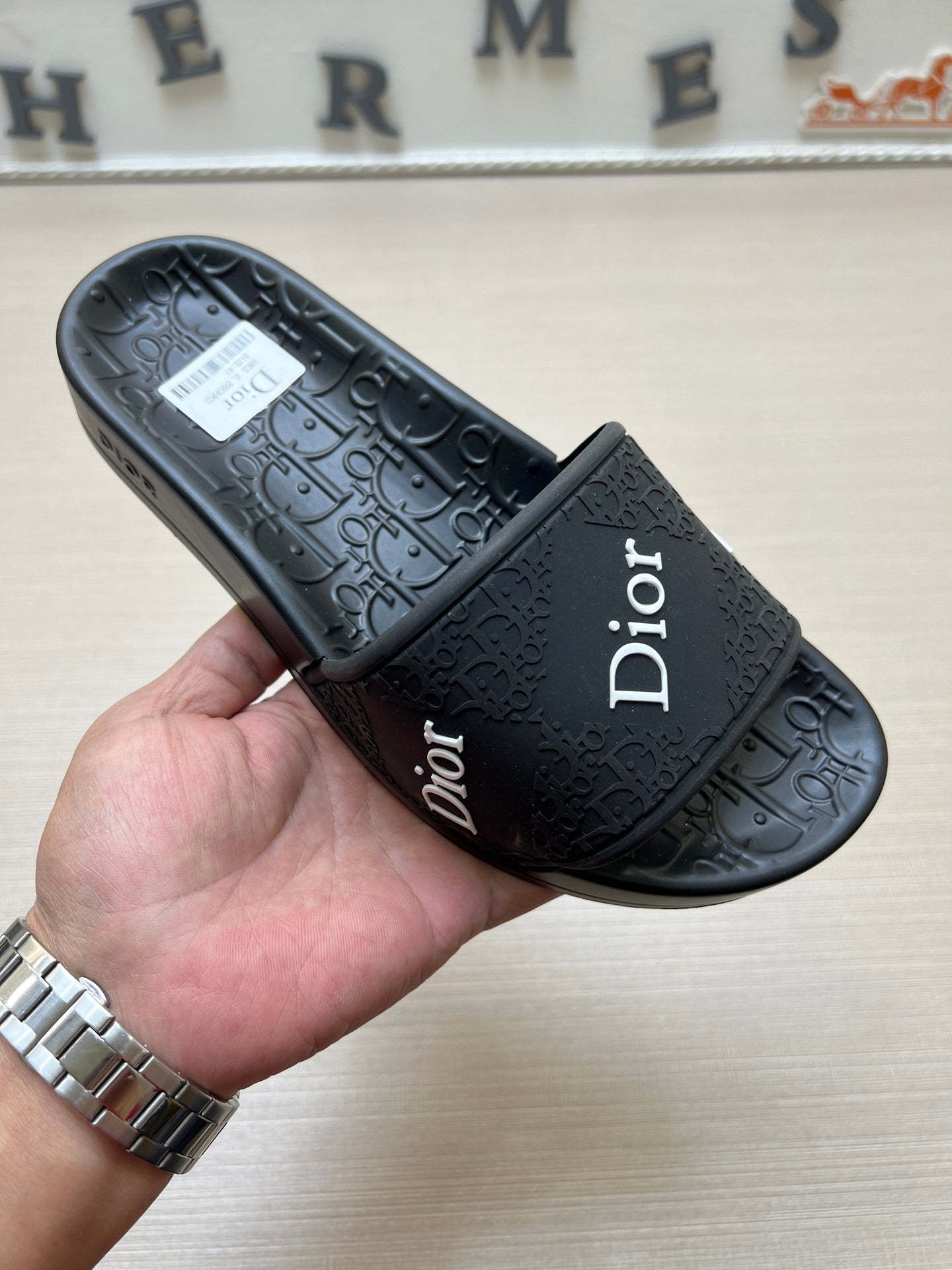 535ZD279ZDE Stylish Slippers