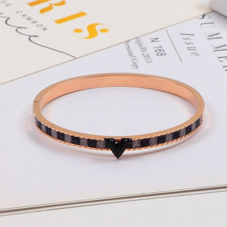 BE27KDE Stylish Bracelets
