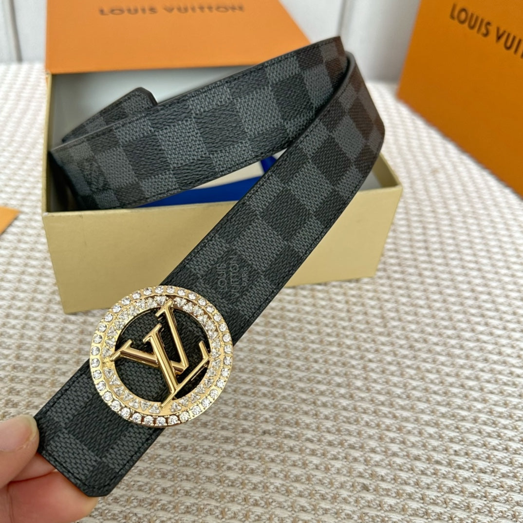 14E128PDE Stylish  High quality belt With full package