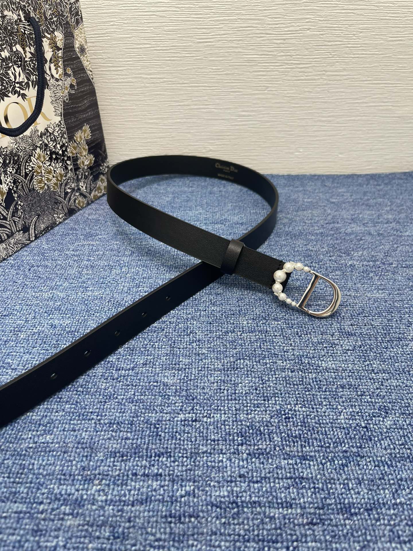 155RD199PDE Stylish  High quality belt With full package