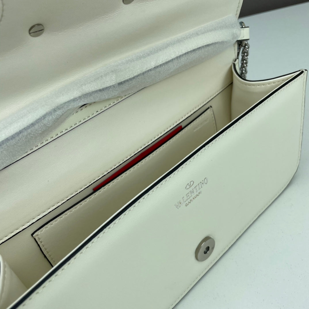 1WVL114BDE Stylish leather bag