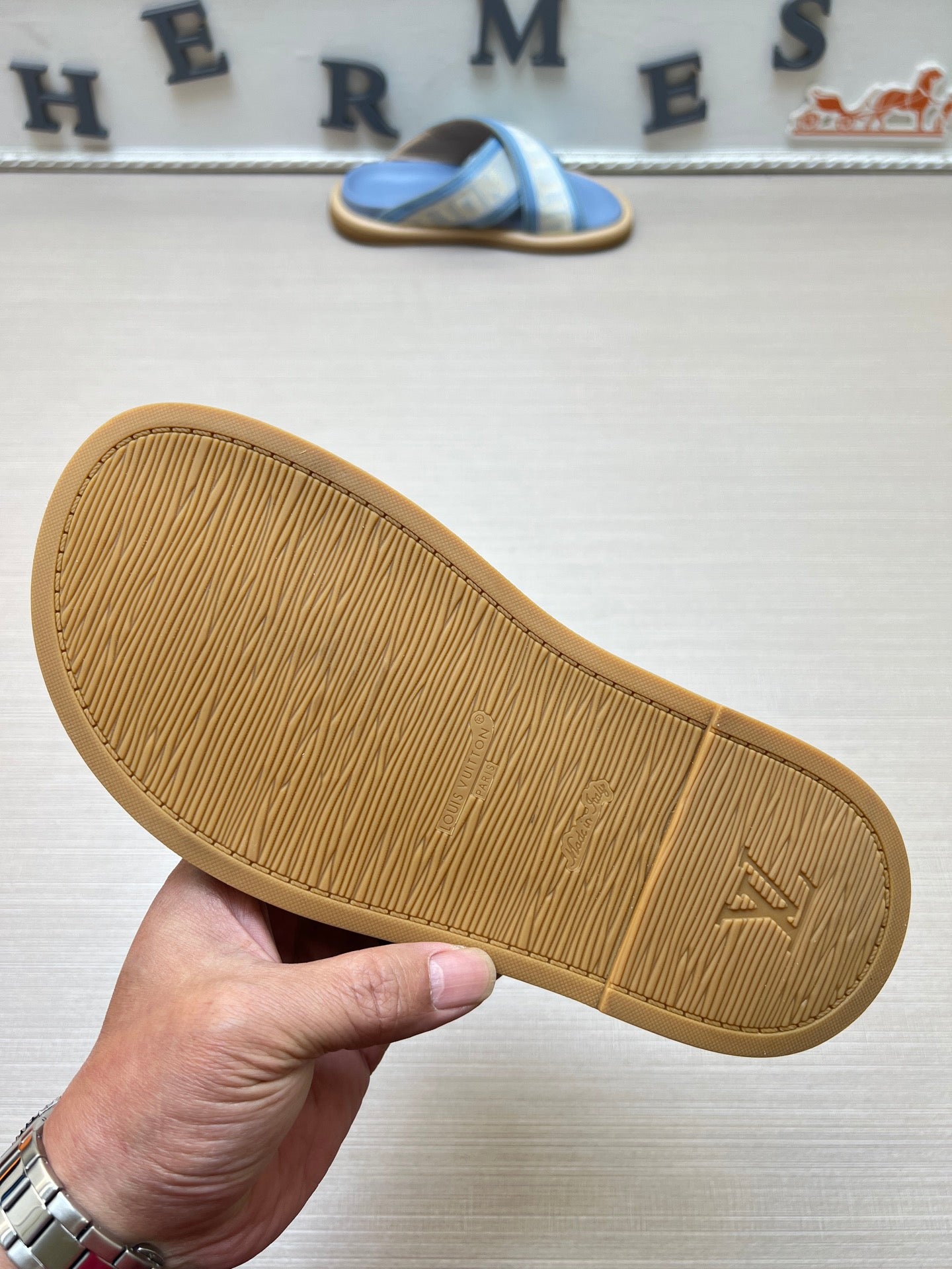 535ZE272ZDE Stylish Slippers