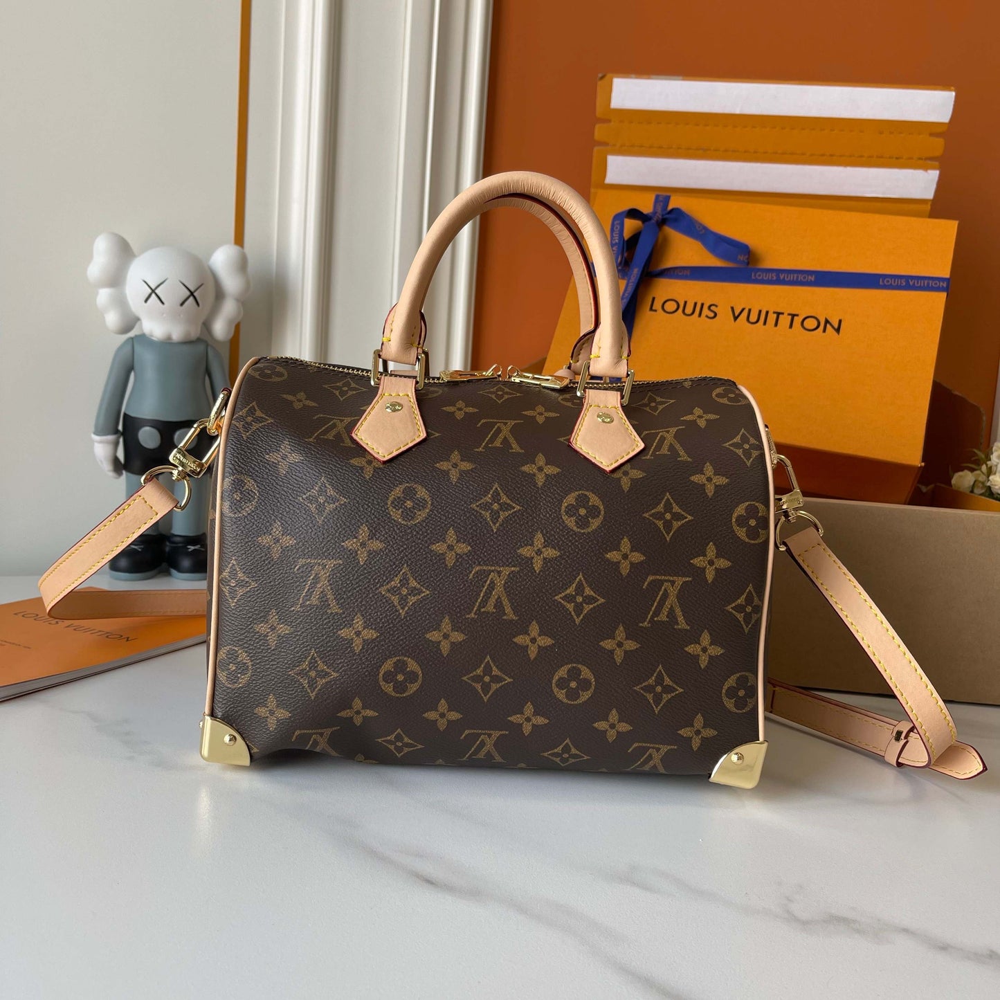 1WE87BDE Stylish leather bag