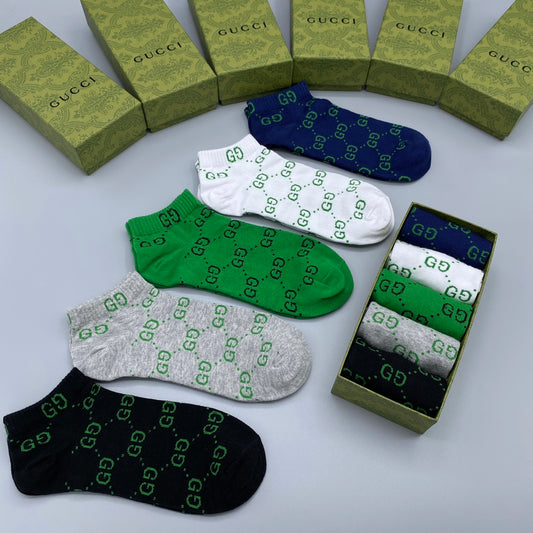235QB56SDE Stylish socks(5 pairs )