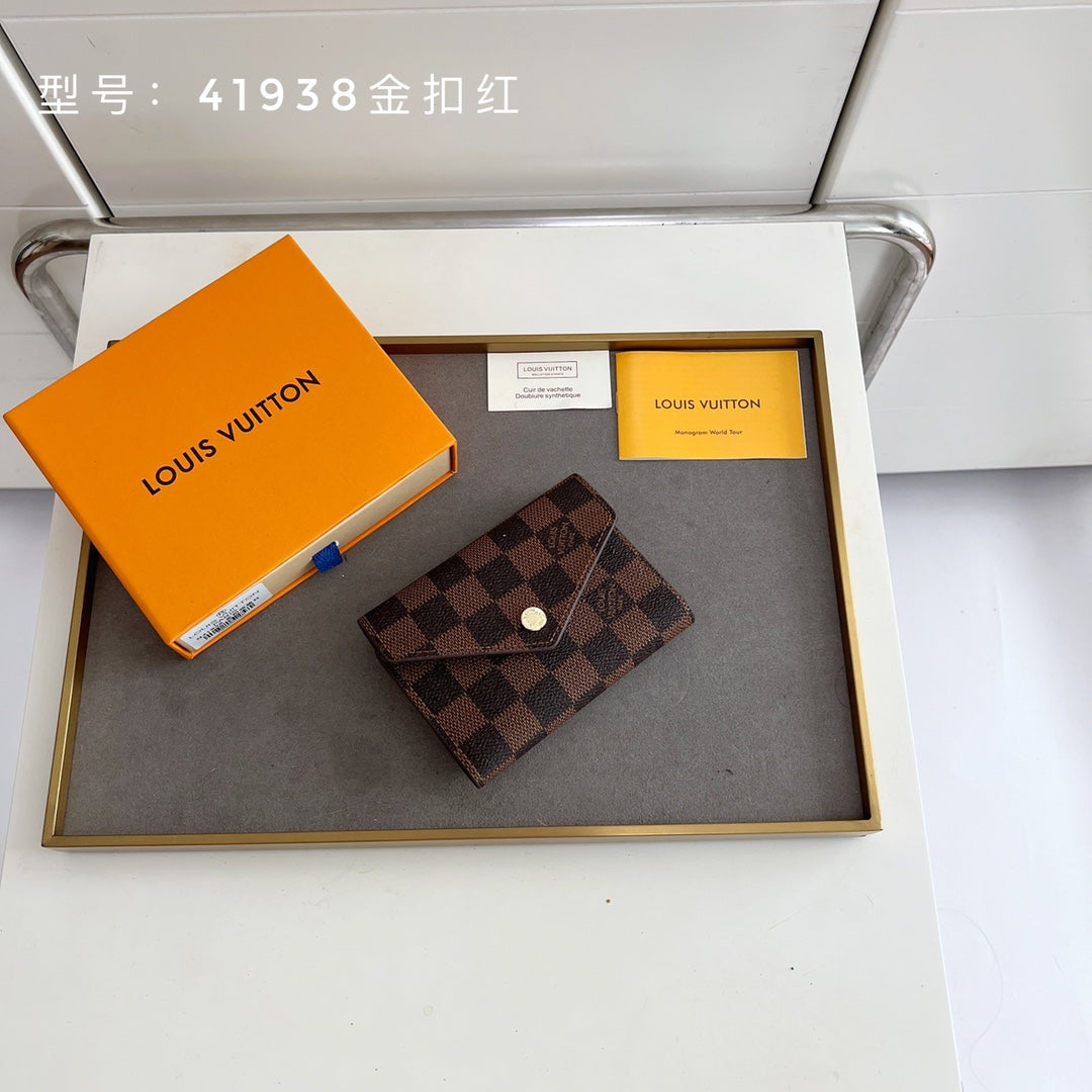 1WE1BDE Stylish leather wallets