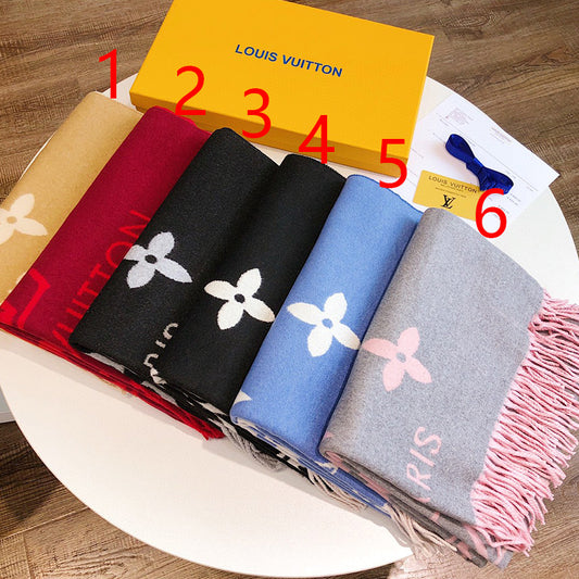 175RE46WDE Stylish Winter Scarves
