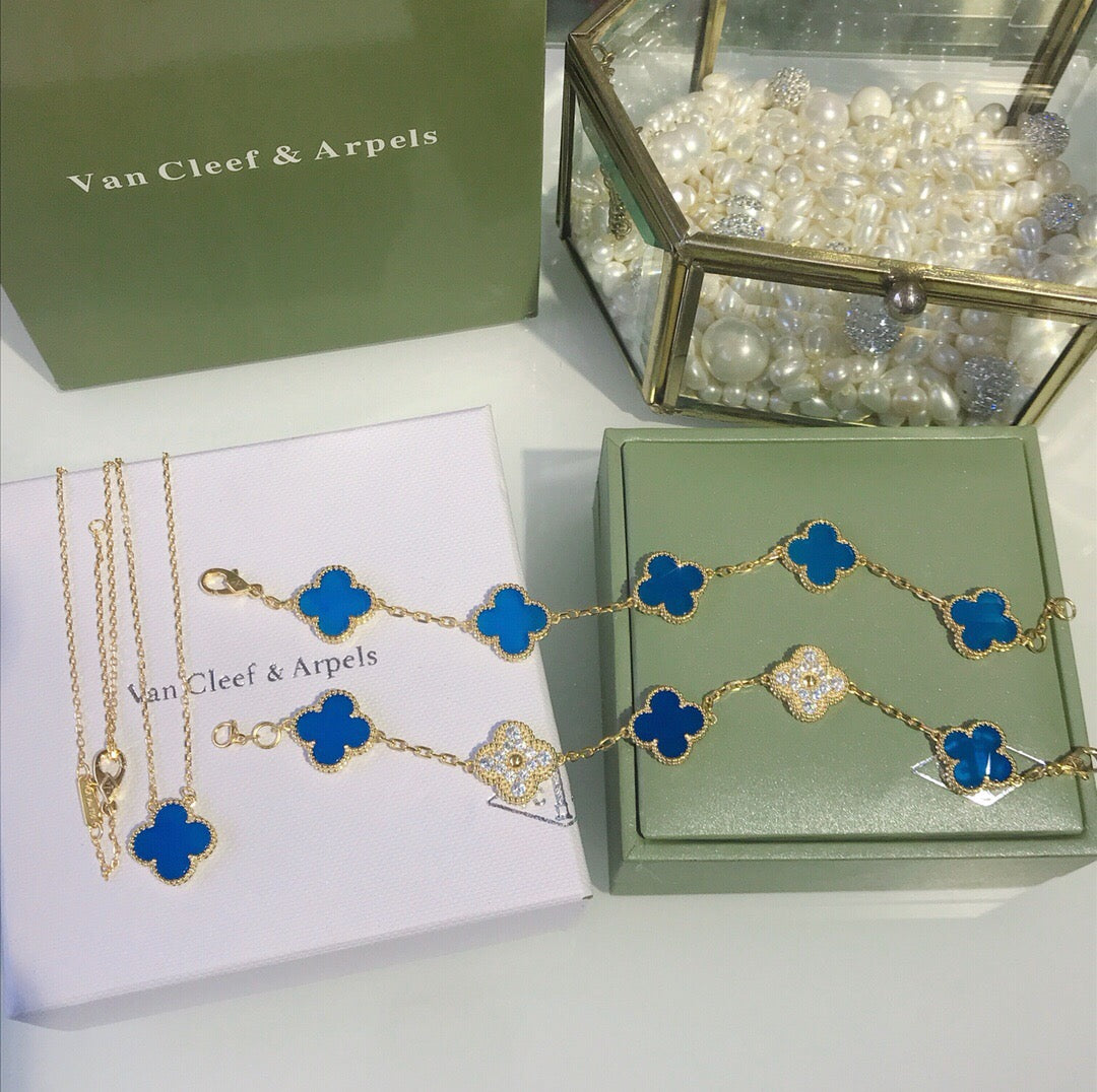 5XVA179KDE Stylish bracelets 5 flowers normal size1.5cm flower