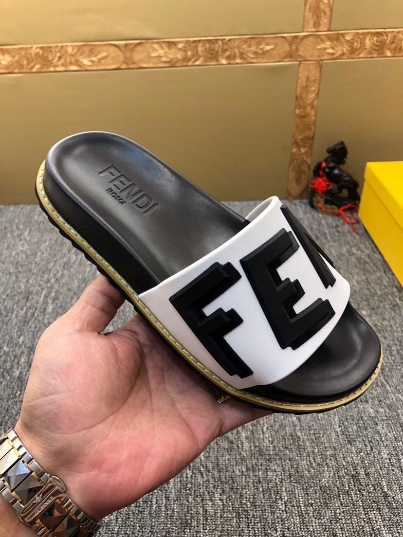 5XF106ZDE Stylish Slippers