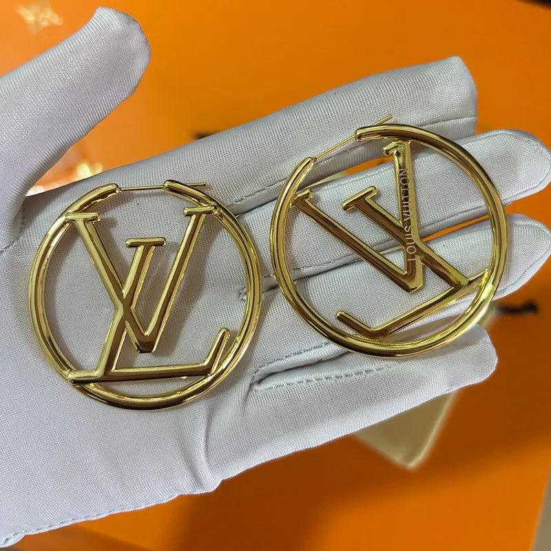 1XE1EDE Stylish Earrings