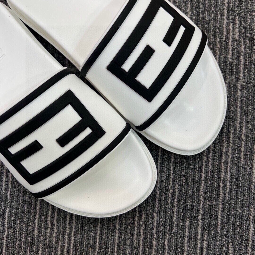 535ZF286ZDE Stylish Slippers