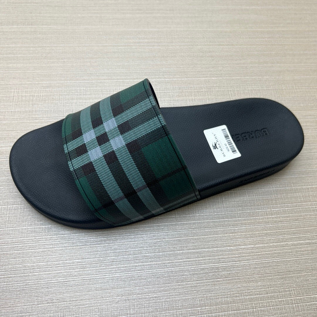 535ZR251ZDE Stylish Slippers