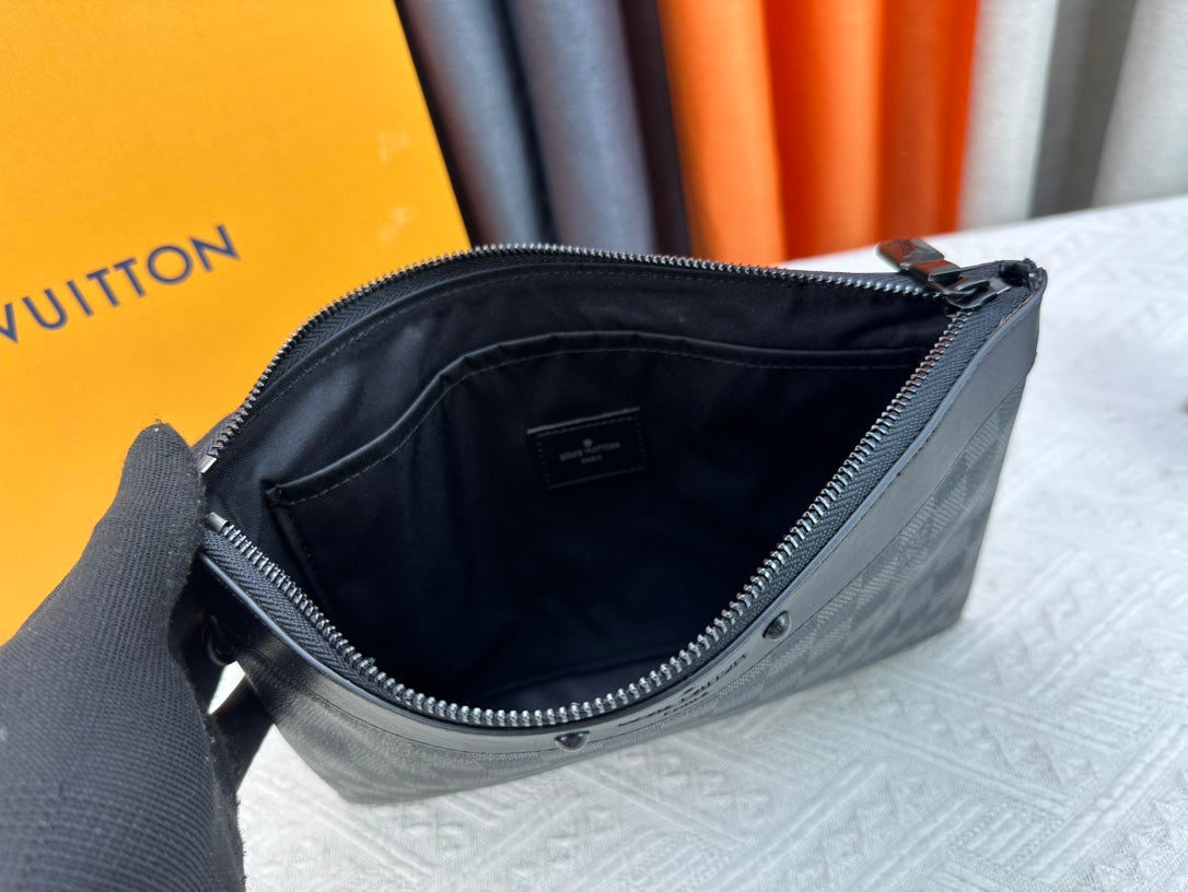 1XE401BDE Stylish leather bag