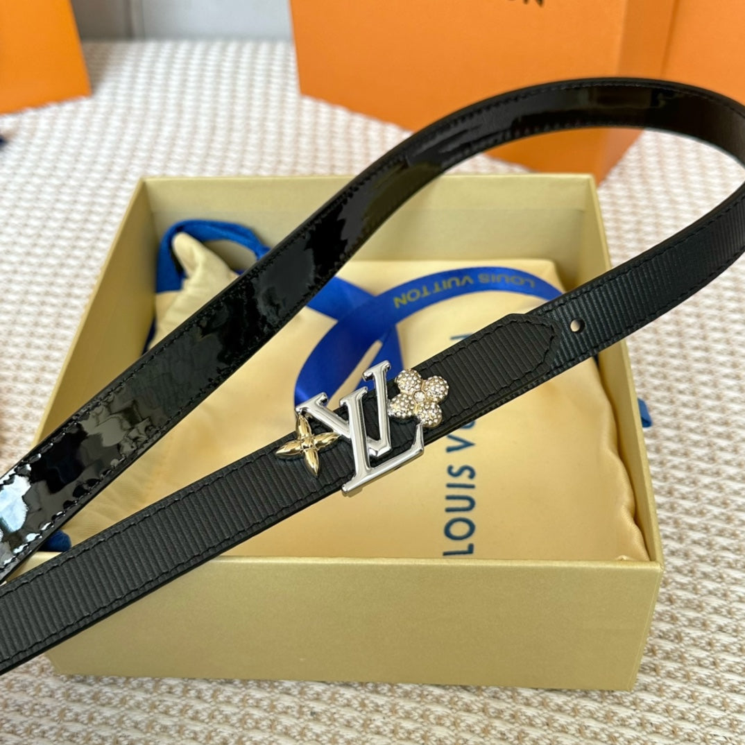 14E132PDE Stylish  High quality belt With full package