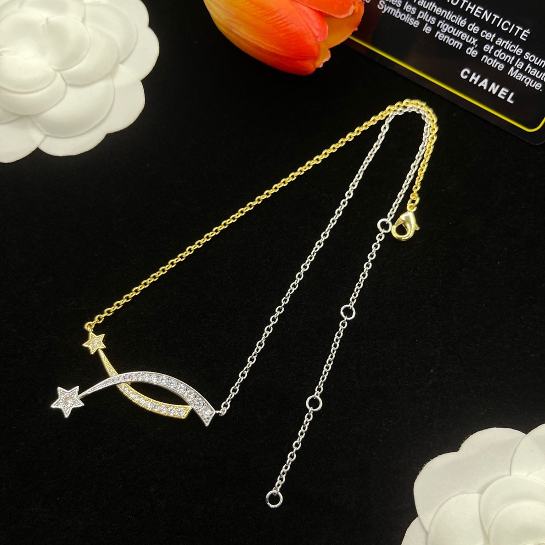 14C914XDE Stylish Necklaces