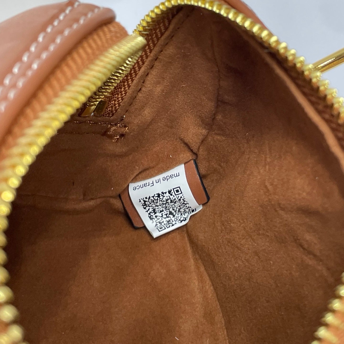 155NN27BDE Stylish leather bag