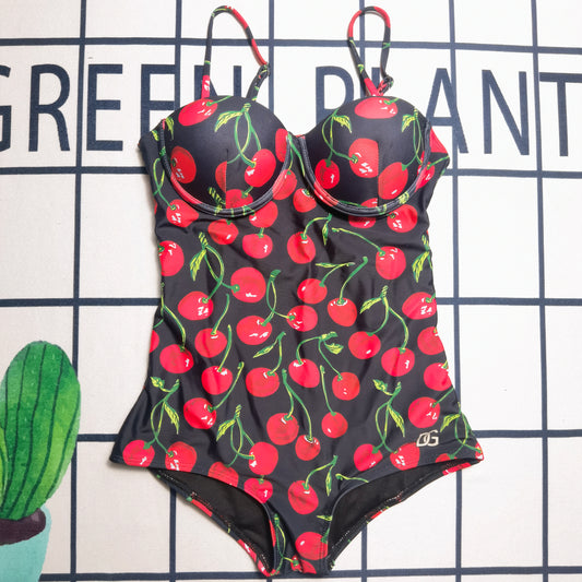 14A278YDE Stylish Bikini swimsuit