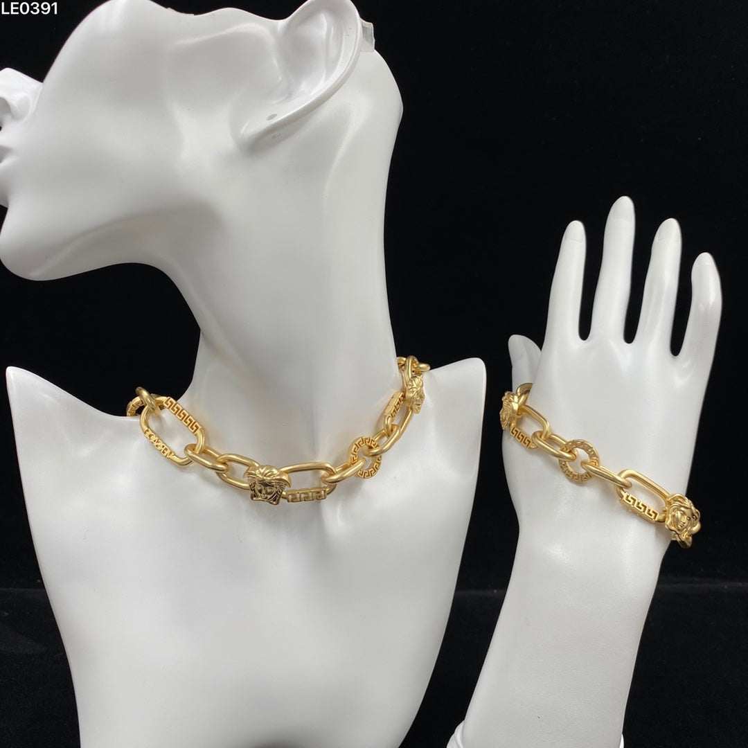 1V211XDE Stylish   Necklaces  Bracelets