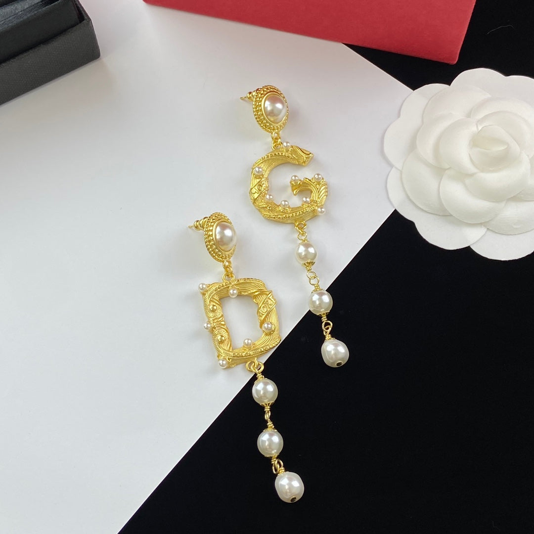 1NA142EDE Stylish Earrings
