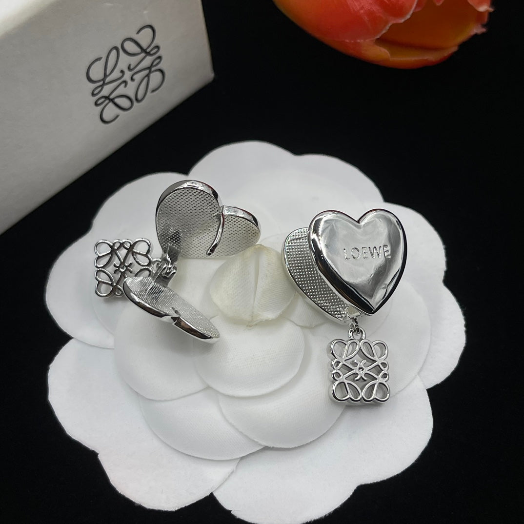 14A1002EDE Stylish Earrings