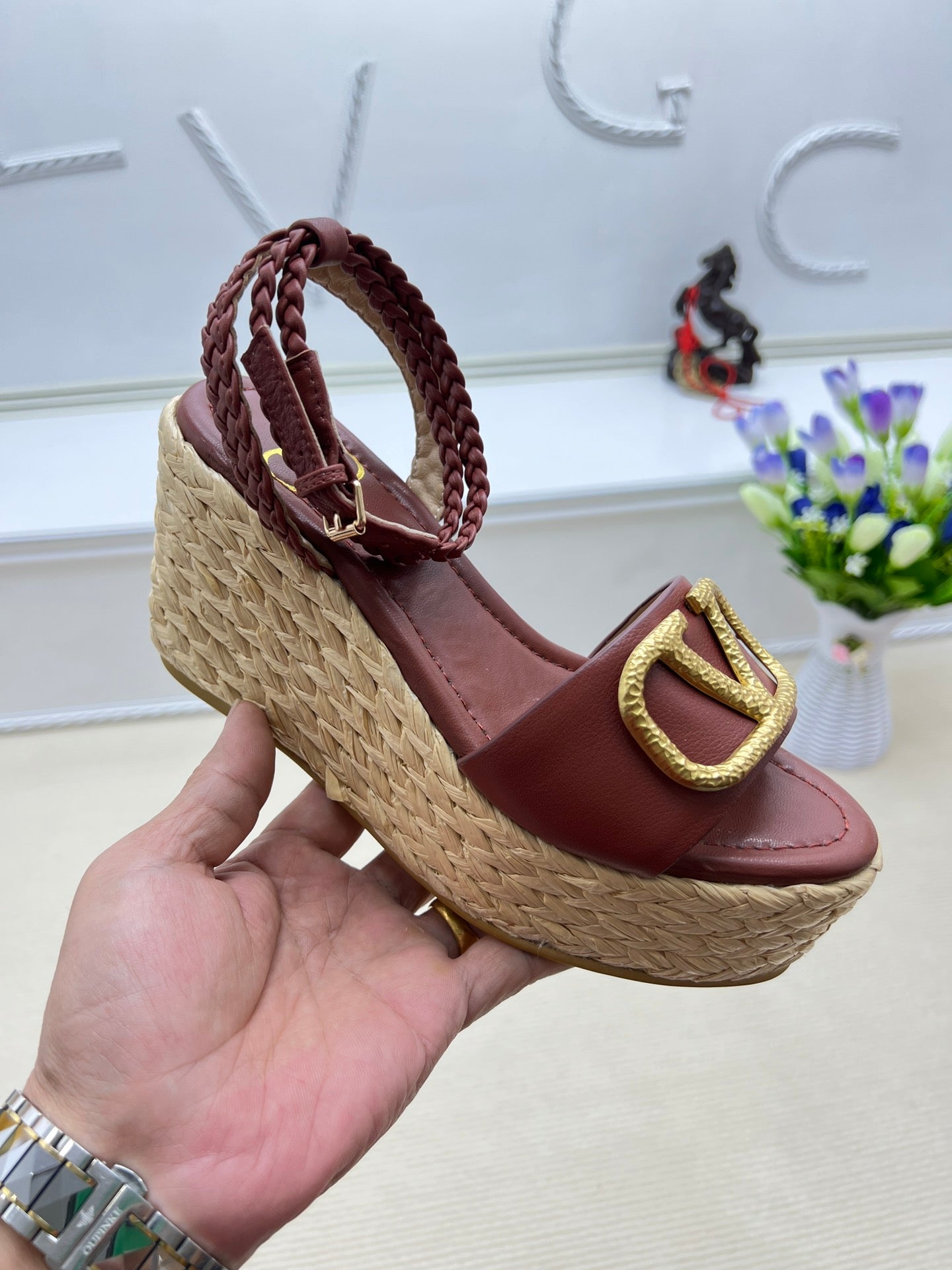 5YVL101ZDE Stylish leather High heels