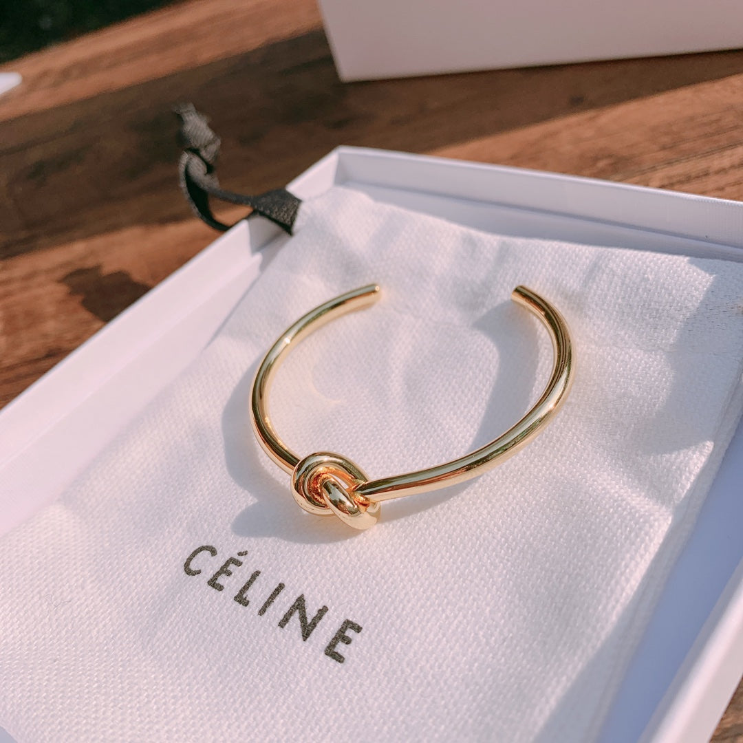 14CL952KDE Stylish Bracelets