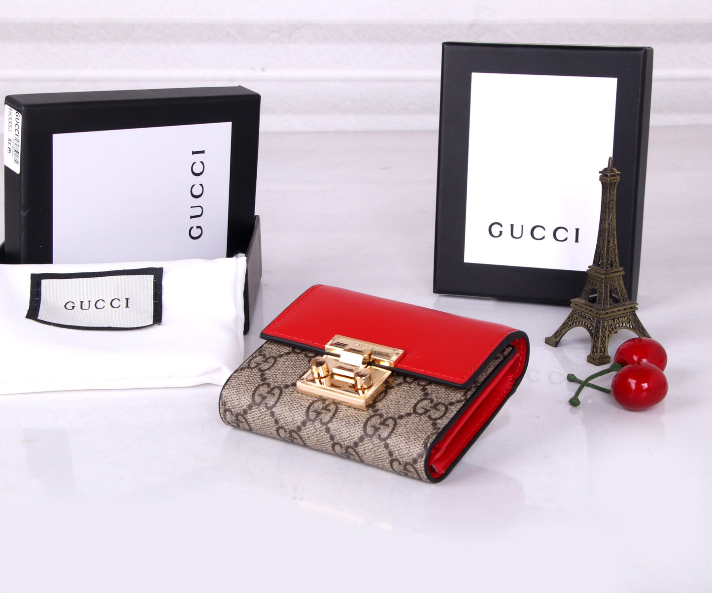 1WB57BDE Stylish leather bag