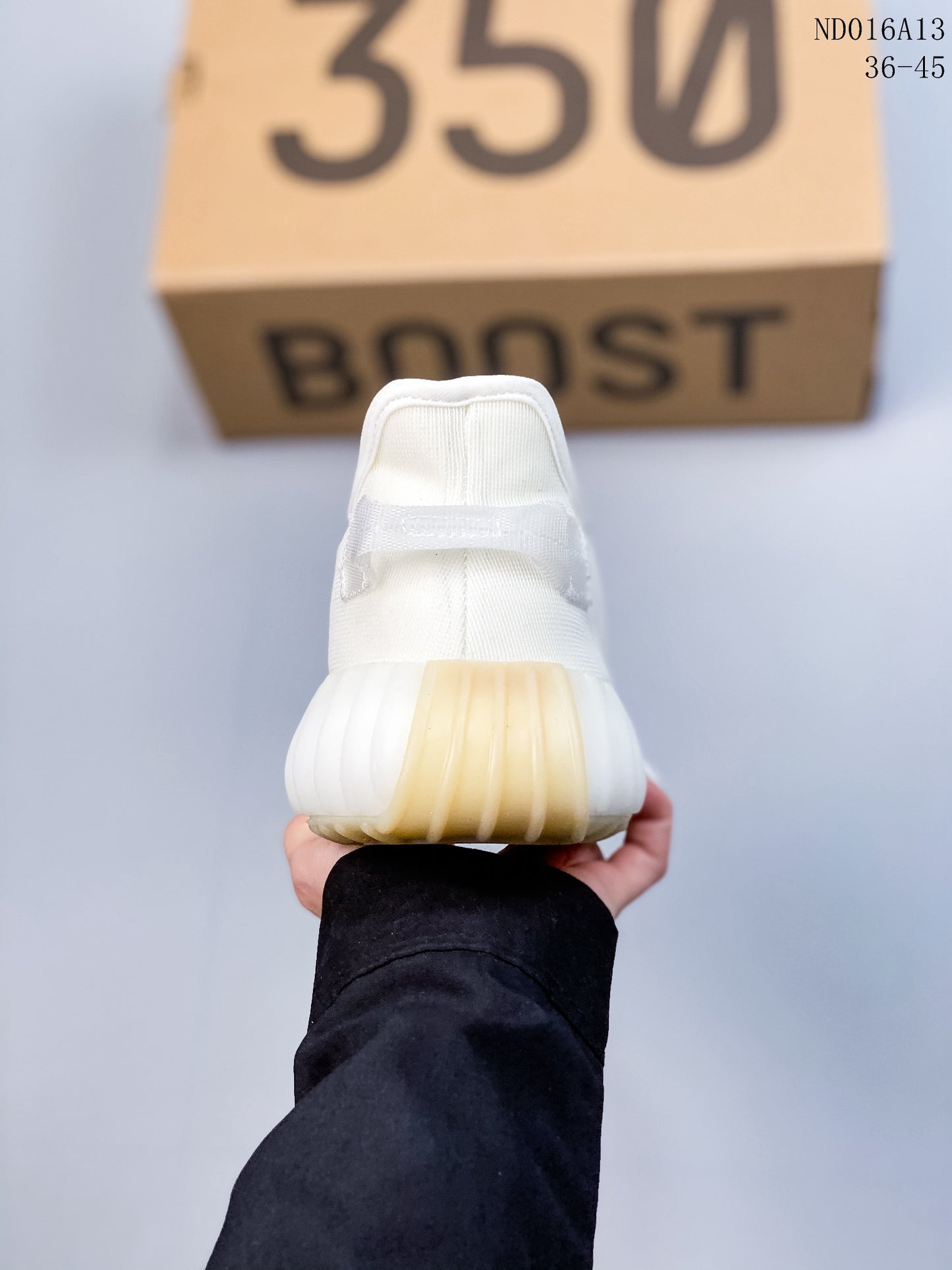 4YA86ZDE Stylish Sneakers (No Box, August-October Big Sale)