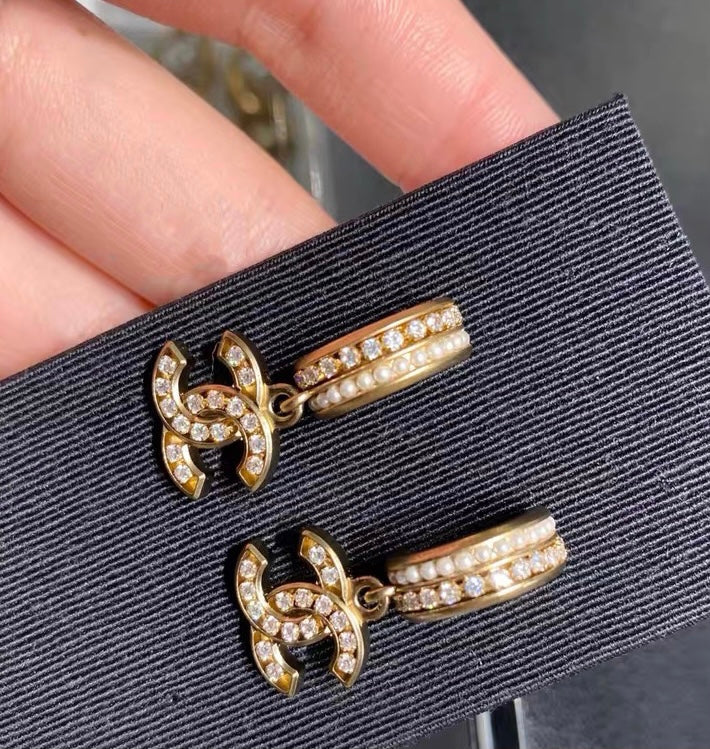 1YC280EDE Stylish Earrings