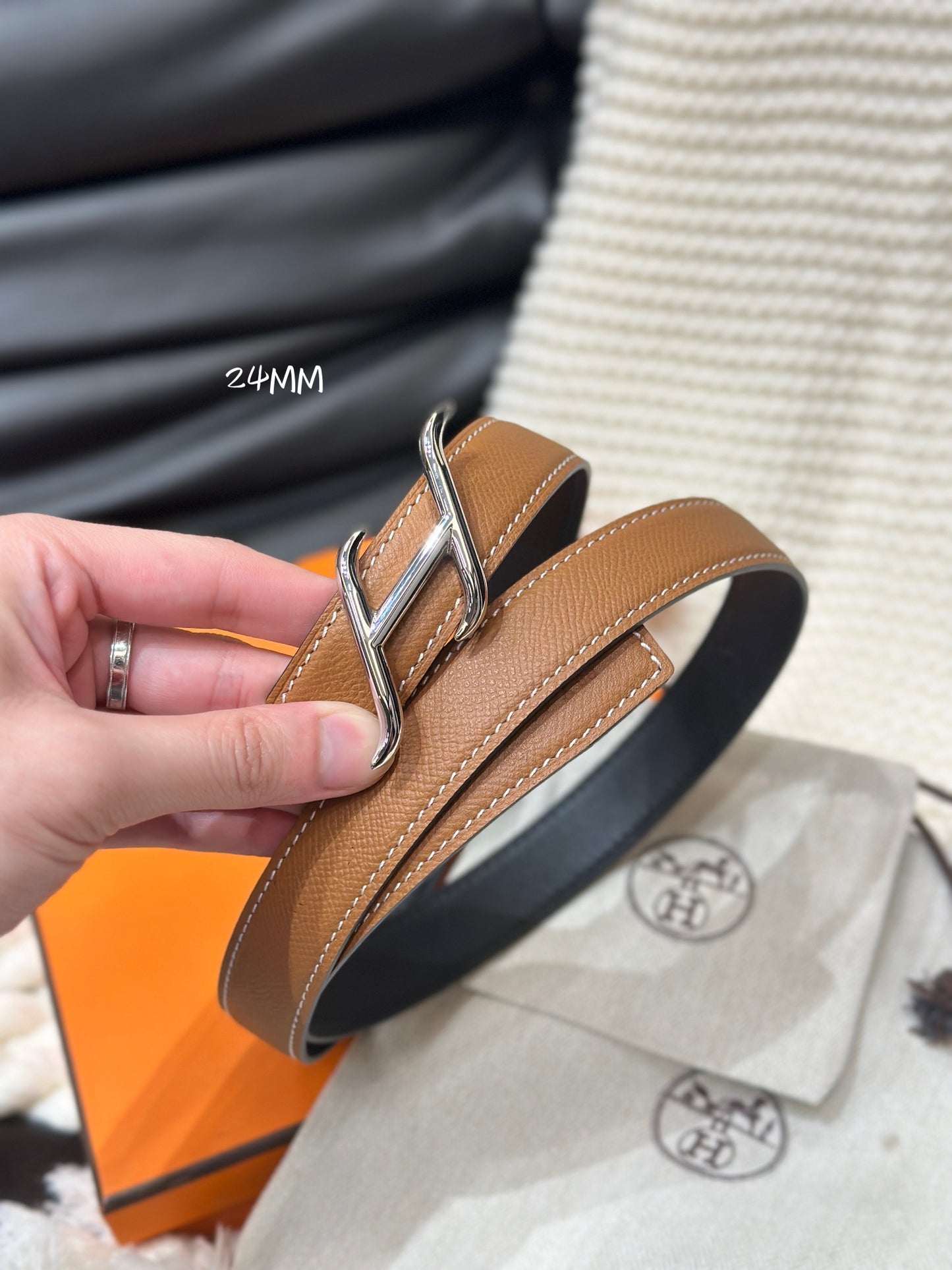 1WH193PDE Stylish  High quality belt With full package