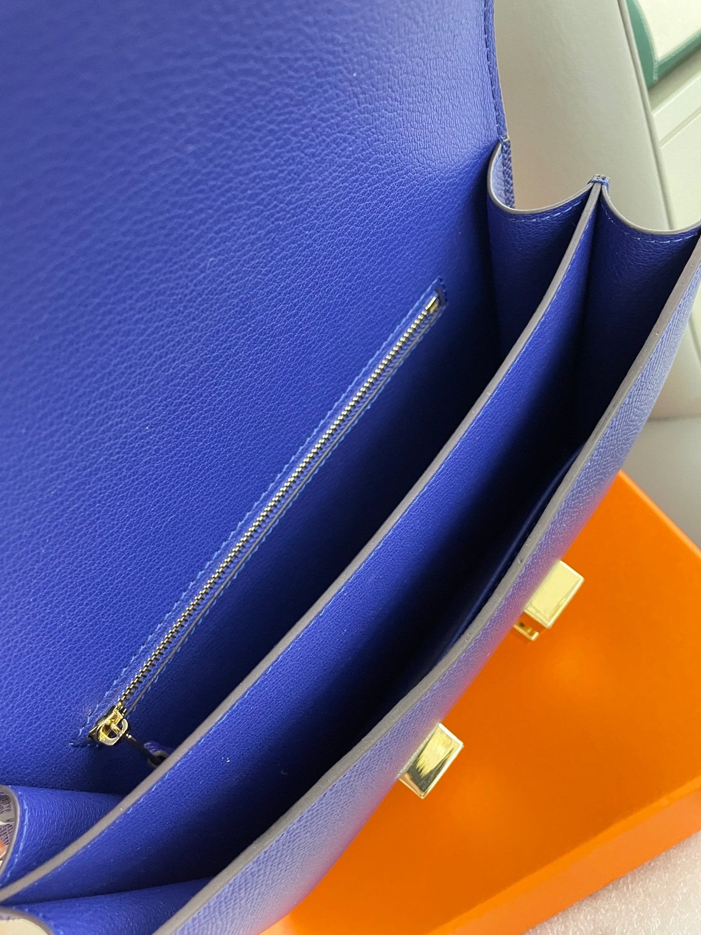 155NH66BDE Stylish leather bag