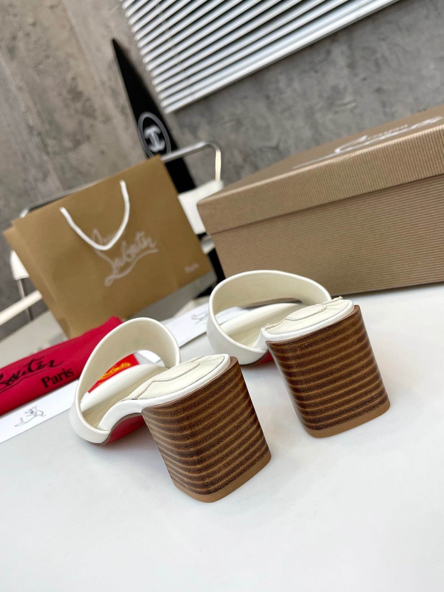 JXA27ZDE Stylish leather High heels Heel height 5.5cm