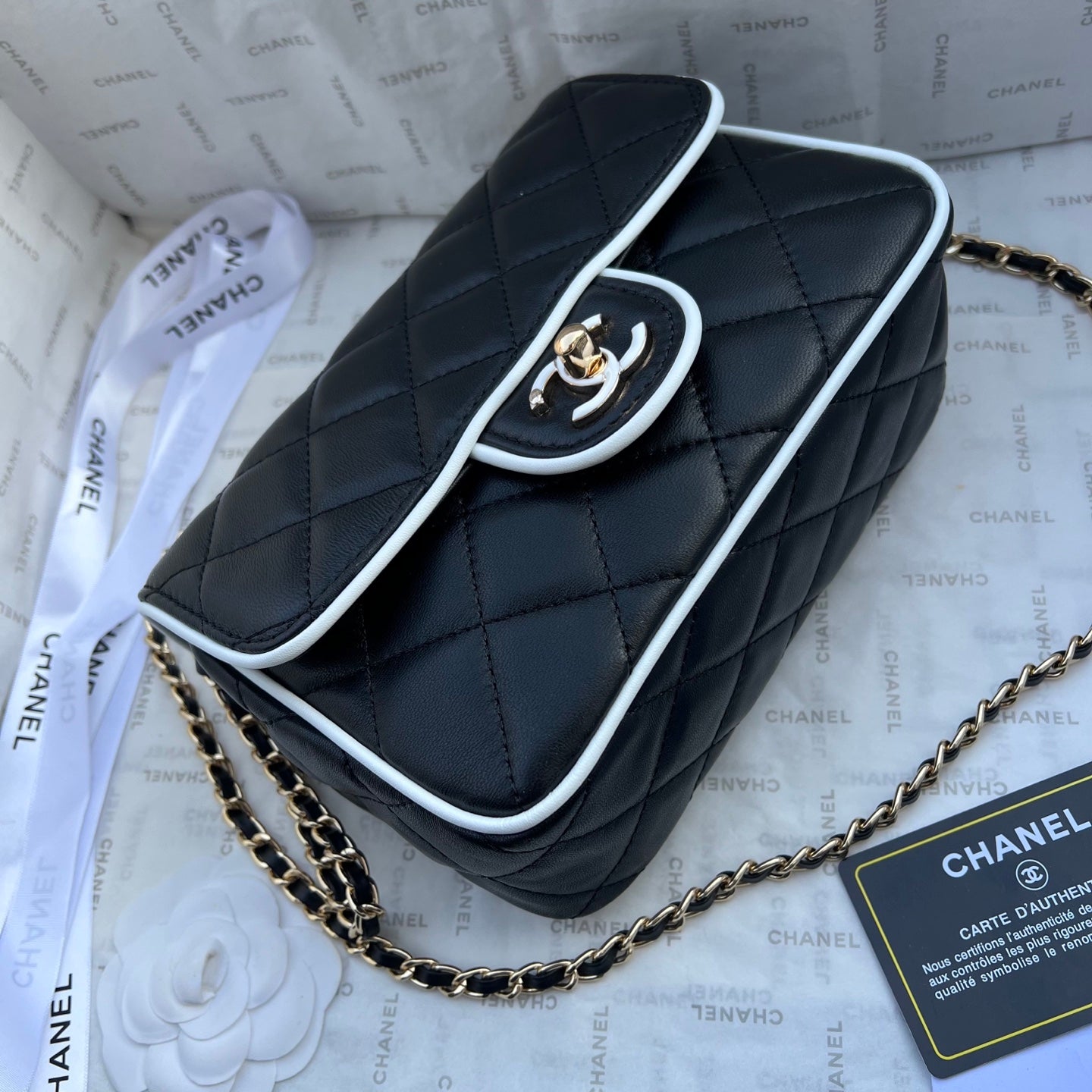 155NC67BDE Stylish leather bag