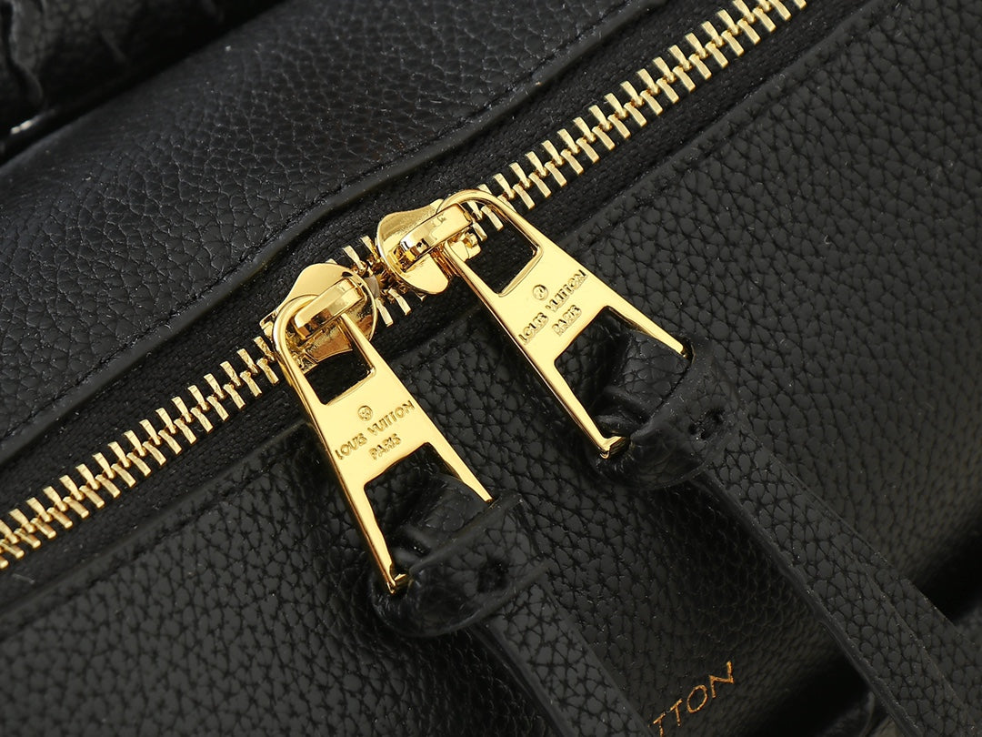 1WE115BDE Stylish leather bag