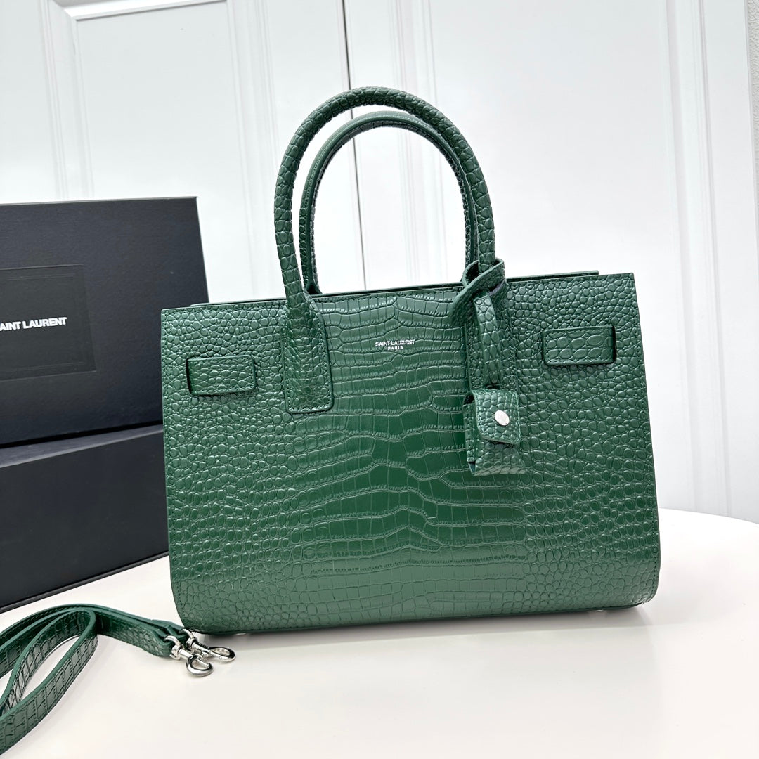 1XSL268BDE Stylish leather bag 