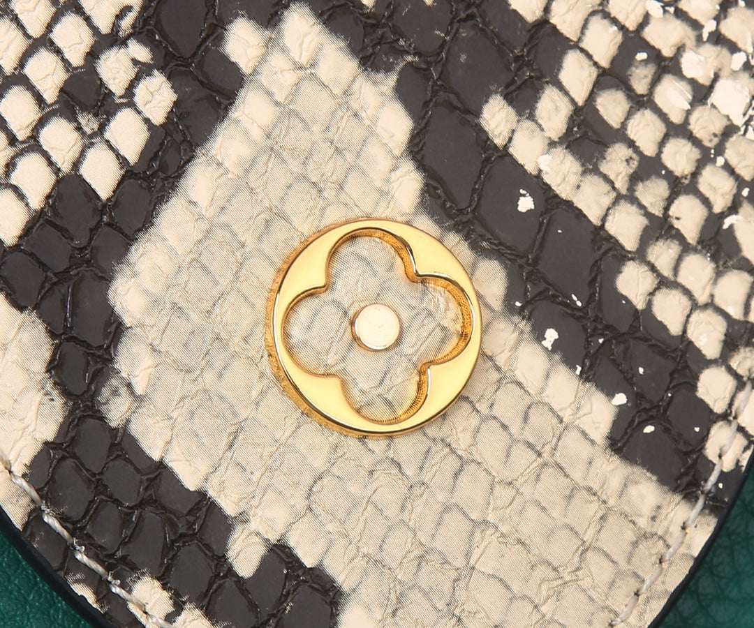 1XE443BDE Stylish leather bag