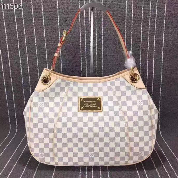 1E11BDE Stylish leather bag 