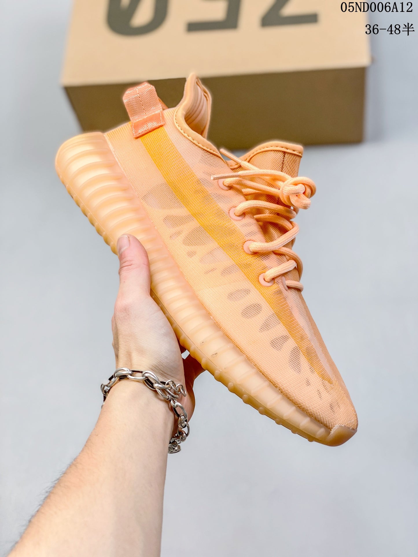 4YA88ZDE Stylish Sneakers (No Box, August-October Big Sale)