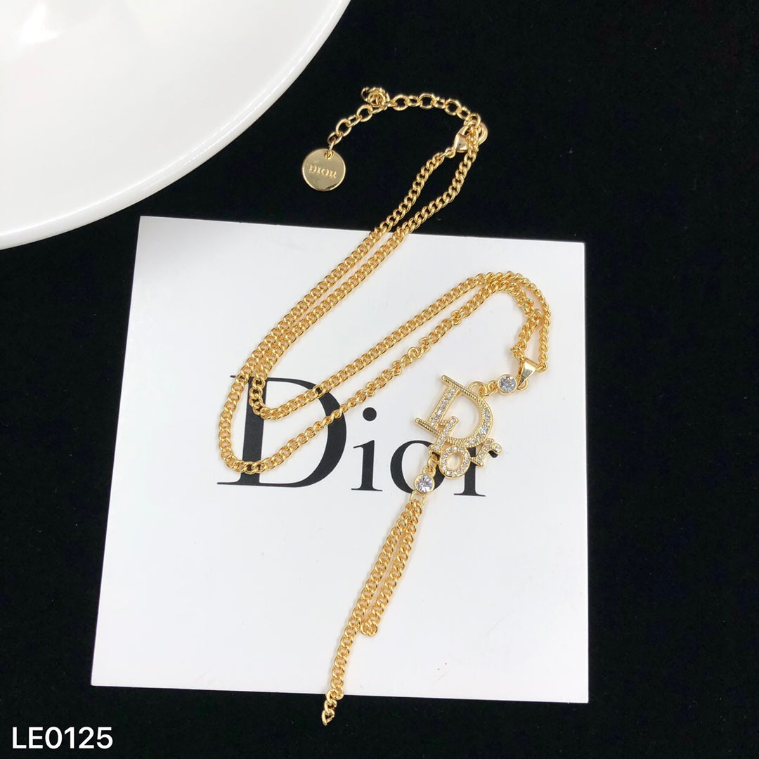 1YD51XDE Stylish  Earrings  Necklaces