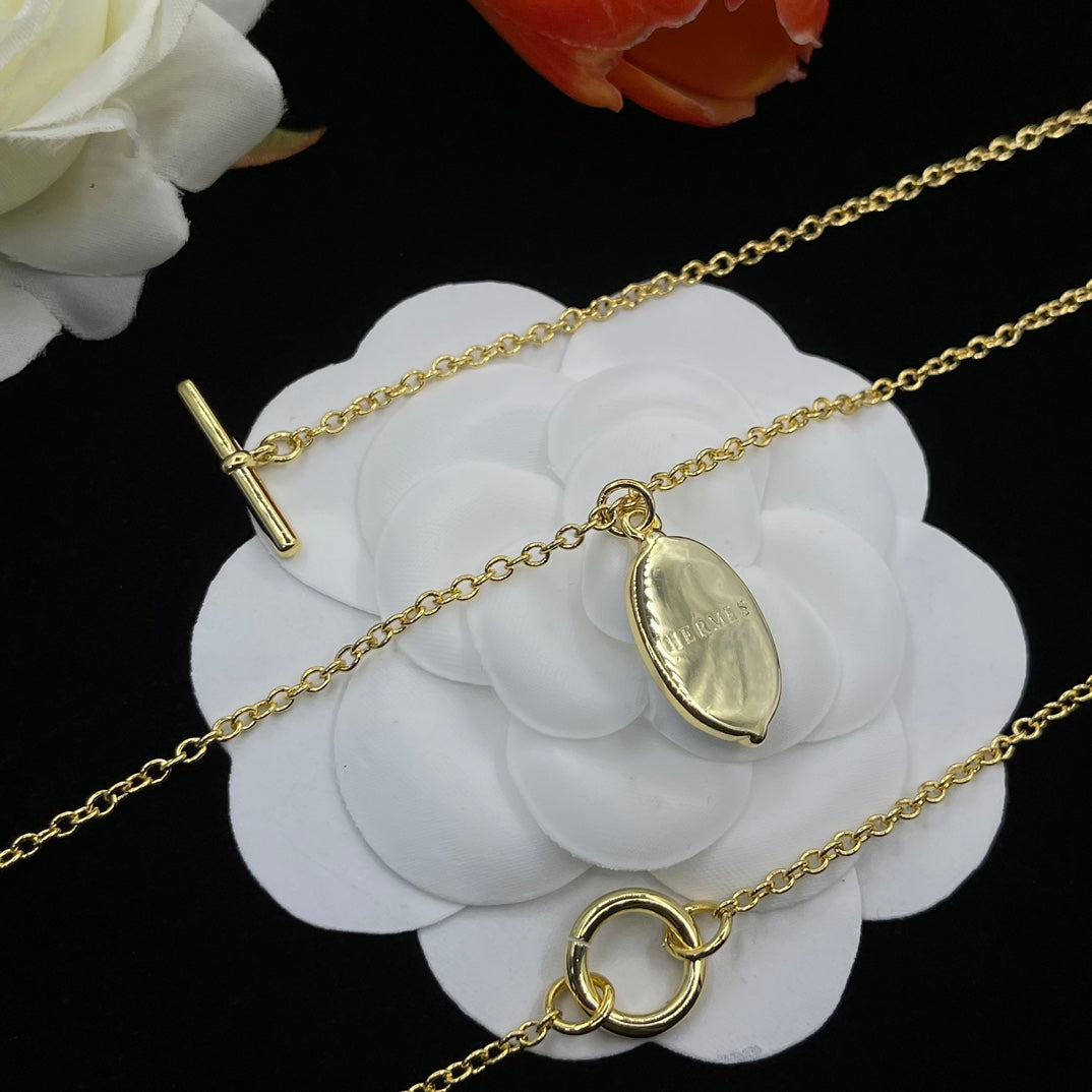 14H612KDE Stylish Necklaces