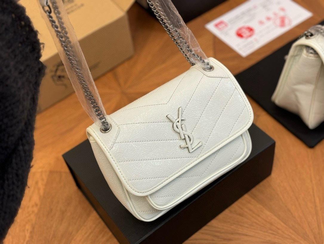 6XSL429BDE Stylish leather bag