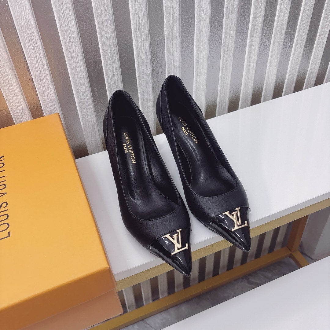 1WE24ZDE Stylish High heels(Heel height 8cm)