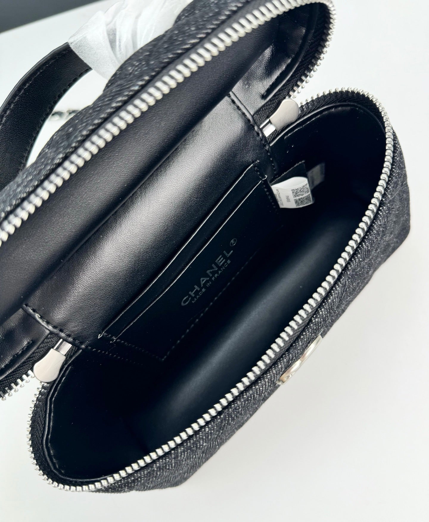 1WC84BDE Stylish Canvas bag