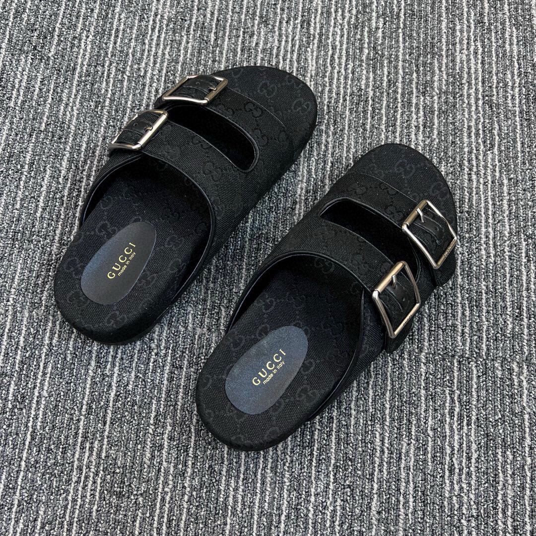 54B123ZDE Stylish slippers