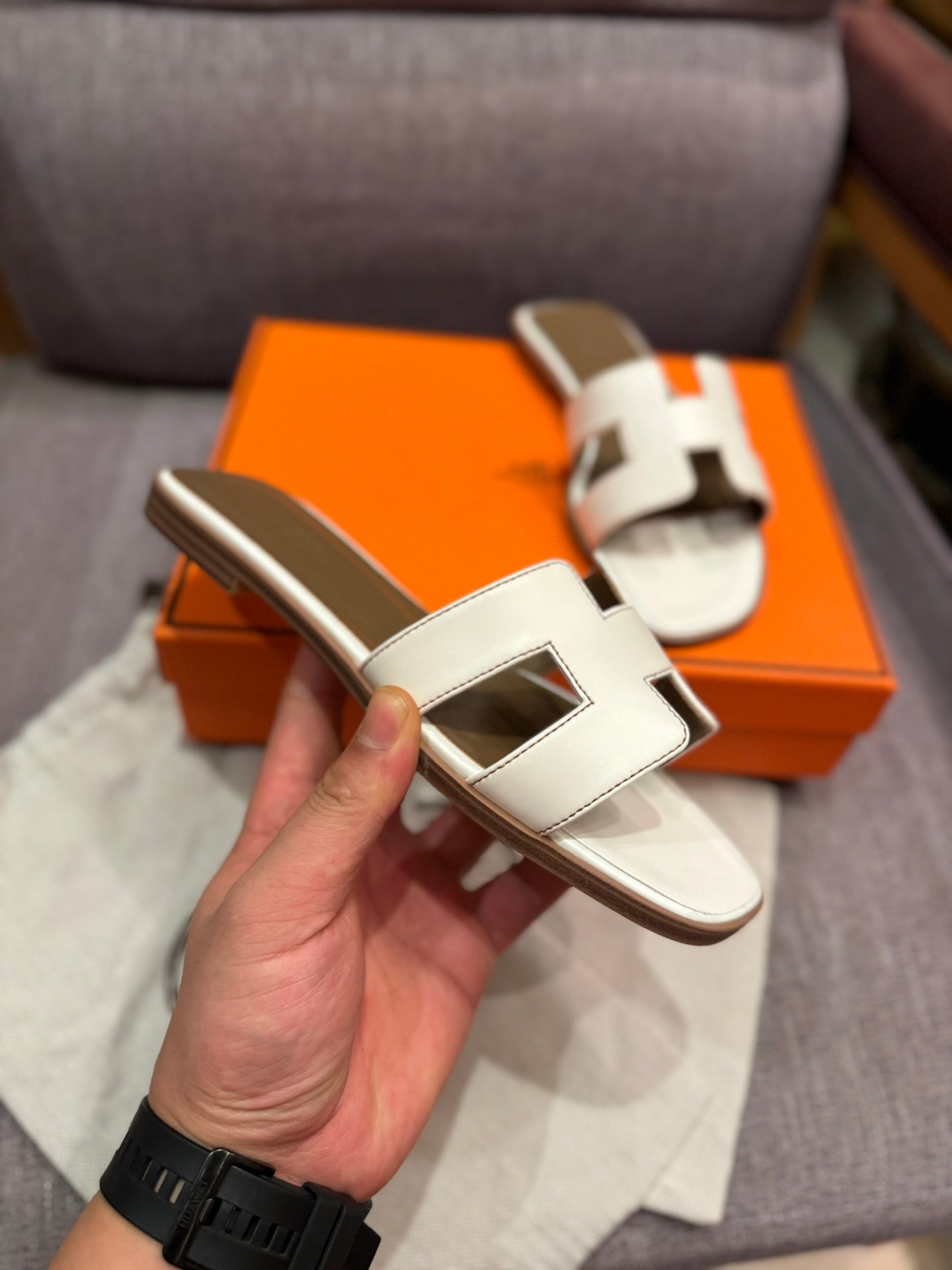 155ZH310ZDE Stylish Slippers