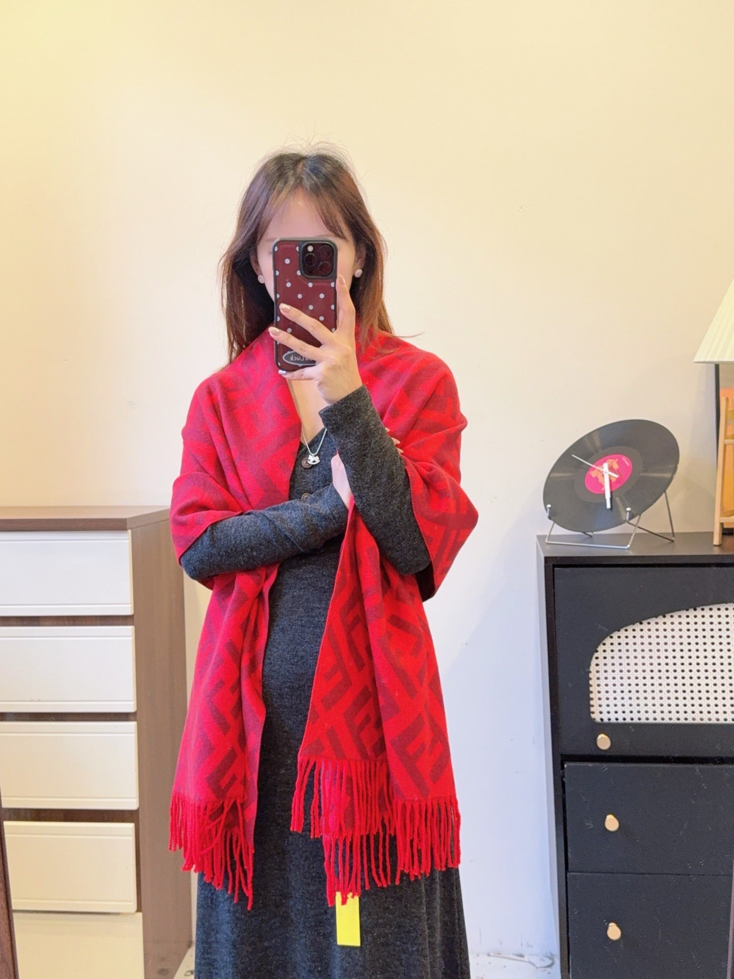 185ZF29WDE Stylish Winter Scarves